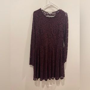 Lace long sleeve dress